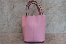 Load image into Gallery viewer, HERMES PICOTIN LOCK MM Tressage Epsom leather Mauve sylvestre/Rouge H/Jaune de naples D Engraving Hand bag 700100211
