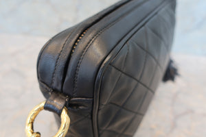 CHANEL/シャネル マトラッセフリンジチェーンショルダーバッグ ラムスキン ブラック/ゴールド金具 ショルダーバッグ 700070077