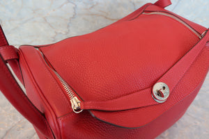 HERMES／エルメス リンディ34 トリヨンクレマンス ルージュカザック □Q刻印 ショルダーバッグ 700090167