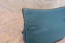 画像をギャラリービューアに読み込む, HERMES／エルメス ジプシエール28 トリヨンクレマンス ブルージーン □P刻印 ショルダーバッグ 700030056
