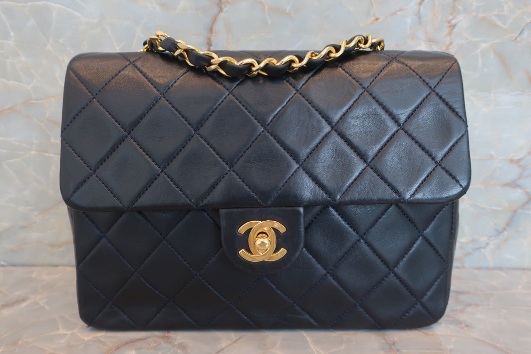 CHANEL/香奈儿 迷你CF 链条包 羊皮 Navy/Gold hadware(藏蓝色/金色金属) 肩背包 600090089