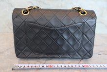 画像をギャラリービューアに読み込む, CHANEL/シャネル マトラッセＷフラップＷチェーンショルダーバッグ ラムスキン ブラック/ゴールド金具 ショルダーバッグ 800080045
