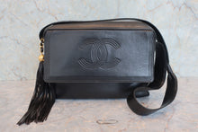 画像をギャラリービューアに読み込む, CHANEL/シャネル ココマークフリンジショルダーバッグ ラムスキン ブラック/ゴールド金具 ショルダーバッグ 800050114
