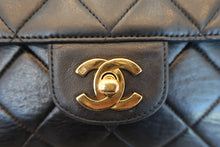 画像をギャラリービューアに読み込む, CHANEL/シャネル マトラッセチェーンショルダーバッグ ラムスキン ブラック/ゴールド金具 ショルダーバッグ 700080078
