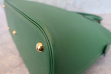 画像をギャラリービューアに読み込む, HERMES／エルメス ボリード35 クシュベル グリーン □C刻印 ショルダーバッグ 800010058
