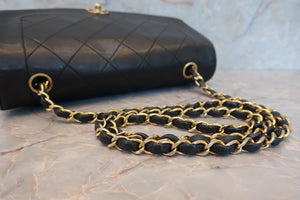 CHANEL/シャネル ダイアナマトラッセチェーンショルダーバッグ ラムスキン ブラック/ゴールド金具 ショルダーバッグ 700070068