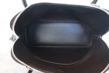Load image into Gallery viewer, HERMES／BOLIDE 31 Clemence leather Chocolat □M Engraving Shoulder bag 700120058
