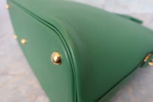 画像をギャラリービューアに読み込む, HERMES／エルメス ボリード35 クシュベル グリーン □C刻印 ショルダーバッグ 800010058
