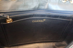 CHANEL Matelasse single flap chain shoulder bag Lambskin Black/Navy/Gold hadware Shoulder bag 600040134