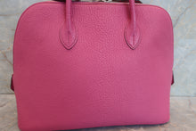 Load image into Gallery viewer, HERMES／BOLIDE 1923 Chevre myzore goatskim Fuschia pink □J Engraving Hand bag 700100240
