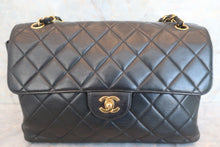 将图片加载到图库查看器，CHANEL/香奈儿 CF 双面 链条包 羊皮 Black/Gold hadware(黑色/金色金属) 肩背包 600070067
