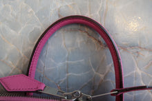 Load image into Gallery viewer, HERMES／BOLIDE 1923 Chevre myzore goatskim Fuschia pink □J Engraving Hand bag 700100240
