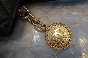CHANEL/シャネル 復刻トート キャビアスキン ブラック/ゴールド金具 トートバッグ 700070054