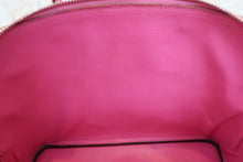 Load image into Gallery viewer, HERMES／BOLIDE 1923 Chevre myzore goatskim Fuschia pink □J Engraving Hand bag 700100240
