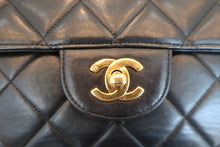 Load image into Gallery viewer, CHANEL Matelasse Double Face chain shoulder bag Lambskin Black/Gold hadware Shoulder bag 600070067
