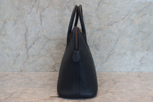 Load image into Gallery viewer, HERMES BOLIDE 35 Fjord leather Navy 〇W Engraving Shoulder bag 700100198
