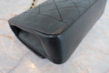 将图片加载到图库查看器，CHANEL/香奈儿 迷你CF 链条包 羊皮 Black/Gold hadware(黑色/金色金属) 肩背包 800050064
