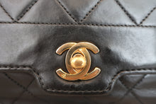 将图片加载到图库查看器，CHANEL/香奈儿 迷你CF 链条包 羊皮 Black/Gold hadware(黑色/金色金属) 肩背包 800050064
