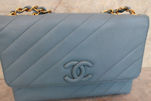 CHANEL/シャネル バイアスステッチチェーンショルダーバッグ キャビアスキン ライトブルー/ゴールド金具 ショルダーバッグ 700090178