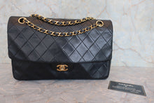 Load image into Gallery viewer, CHANEL Matelasse chain shoulder bag Lambskin Black/Gold hadware Shoulder bag 800050091
