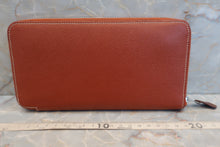 Load image into Gallery viewer, HERMES Azapp Long Silkin Epsom leather/Silk Brique X Engraving Wallet 600010093
