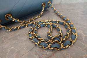 CHANEL/シャネル バイアスステッチチェーンショルダーバッグ キャビアスキン ライトブルー/ゴールド金具 ショルダーバッグ 700090178