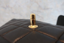 Load image into Gallery viewer, CHANEL Matelasse Double Face shoulder bag Lambskin Black/Gold hadware Shoulder bag 800030197
