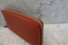 Load image into Gallery viewer, HERMES Azapp Long Silkin Epsom leather/Silk Brique X Engraving Wallet 600010093
