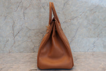 Load image into Gallery viewer, HERMES BIRKIN 35 Graine Couchevel leather Gold □D Engraving Hand bag 700100169
