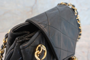 CHANEL Matelasse fringe chain shoulder bag Lambskin Black/Gold hadware Shoulder bag 600090238