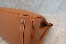 Load image into Gallery viewer, HERMES BIRKIN 35 Graine Couchevel leather Gold □D Engraving Hand bag 700100169
