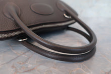 Load image into Gallery viewer, HERMES／BOLIDE 31 Clemence leather Chocolat □M Engraving Shoulder bag 700120058
