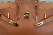 Load image into Gallery viewer, HERMES BIRKIN 35 Graine Couchevel leather Gold □D Engraving Hand bag 700100169
