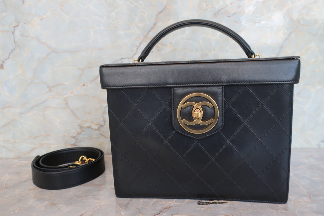 CHANEL/シャネル ビコローレバニティ ラムスキン ブラック/ゴールド金具 バニティ 700090159
