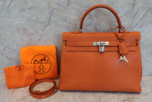 Load image into Gallery viewer, HERMES KELLY 35 Chevre myzore goatskim Orange □H Engraving Shoulder bag 600080135
