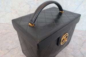 CHANEL/シャネル ビコローレバニティ ラムスキン ブラック/ゴールド金具 バニティ 700090159