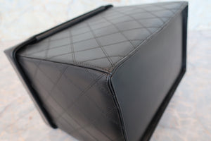 CHANEL/シャネル ビコローレバニティ ラムスキン ブラック/ゴールド金具 バニティ 700090159