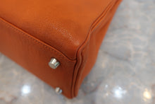 Load image into Gallery viewer, HERMES KELLY 35 Chevre myzore goatskim Orange □H Engraving Shoulder bag 600080135
