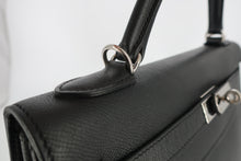 画像をギャラリービューアに読み込む, HERMES／エルメス ケリー32 ヴォーエプソン ブラック □P刻印 ショルダーバッグ 800100039
