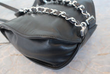 将图片加载到图库查看器，CHANEL/香奈儿 经典双C 链背包 羊皮 Black/Silver hadware(黑色/银色金属) 背包 700100242
