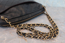 Load image into Gallery viewer, CHANEL Matelasse chain shoulder bag Lambskin Black/Gold hadware Shoulder bag 800050113

