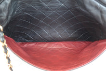 Load image into Gallery viewer, CHANEL Matelasse chain shoulder bag Lambskin Black/Gold hadware Shoulder bag 800050113
