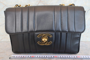 CHANEL/シャネル マドモアゼルチェーンショルダーバッグ ラムスキン ブラック/ゴールド金具 ショルダーバッグ 700090164