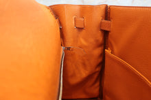 Load image into Gallery viewer, HERMES KELLY 35 Chevre myzore goatskim Orange □H Engraving Shoulder bag 600080135
