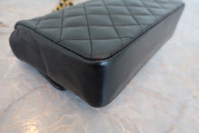 将图片加载到图库查看器，CHANEL/香奈儿 迷你CF 链条包 羊皮 Black/Gold hadware(黑色/金色金属) 肩背包 800070049
