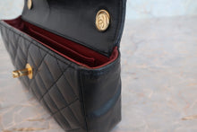 将图片加载到图库查看器，CHANEL/香奈儿 迷你CF 链条包 羊皮 Black/Gold hadware(黑色/金色金属) 肩背包 800070049

