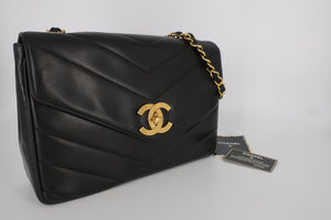CHANEL/シャネル Vステッチチェーンショルダーバッグ ラムスキン