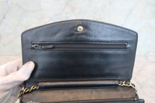 画像をギャラリービューアに読み込む, CHANEL/シャネル ココマークチェーンウォレット キャビアスキン ブラック/ゴールド金具 ショルダーバッグ 800010110
