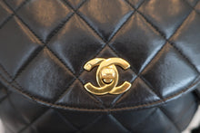 将图片加载到图库查看器，CHANEL/香奈儿 CF 链条 背包 羊皮 Black/Gold hadware(黑色/金色金属) 背包 600090197
