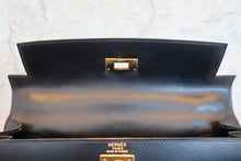 画像をギャラリービューアに読み込む, HERMES／エルメス ケリー28 ボックスカーフ ブラック 〇Z刻印 ショルダーバッグ 700030286
